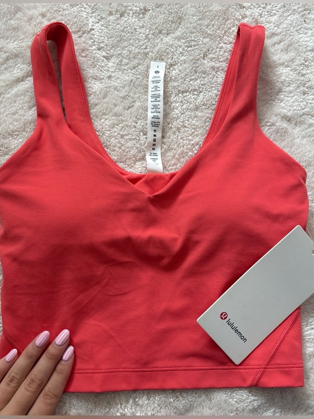 lululemon athletica Coral-Red Scoop tank (size 2)